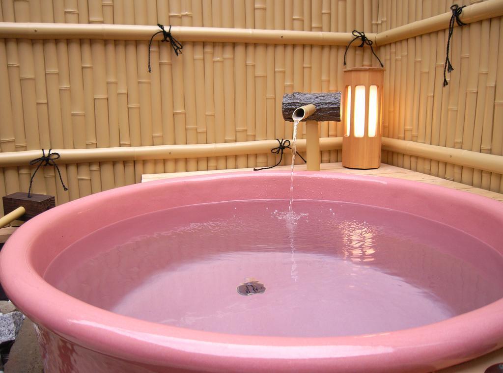 ホテル 夢屋 華筑紫 あわら市 エクステリア 写真